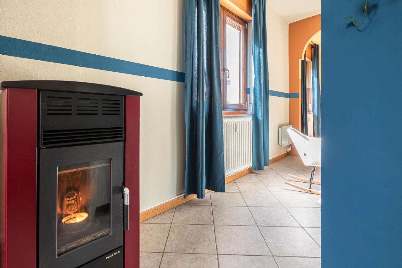Loft Tirano 3Min Walk To Berninaexpress Apartment Luaran gambar